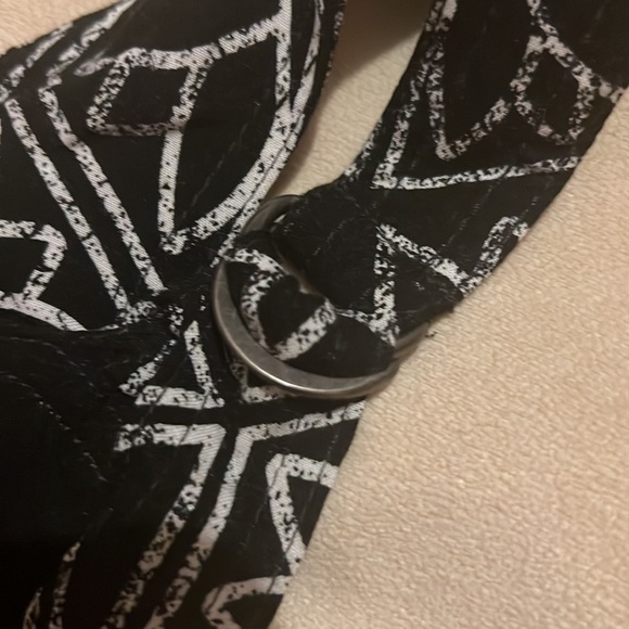 Black and white overalls - Picture 7 of 7